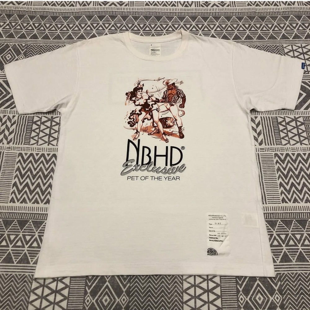 Neighborhood Pet Of The Year Tee Shirt Size Medium